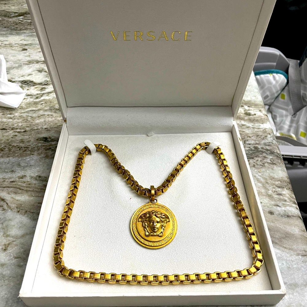 Versace box chain Medusa necklace